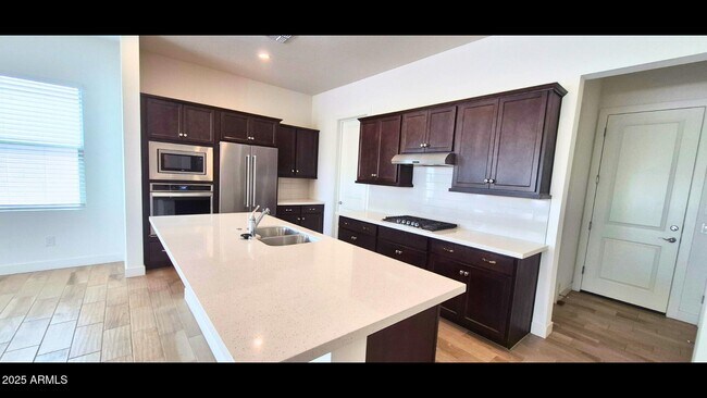 Building Photo - 11533 N Luckenbach St