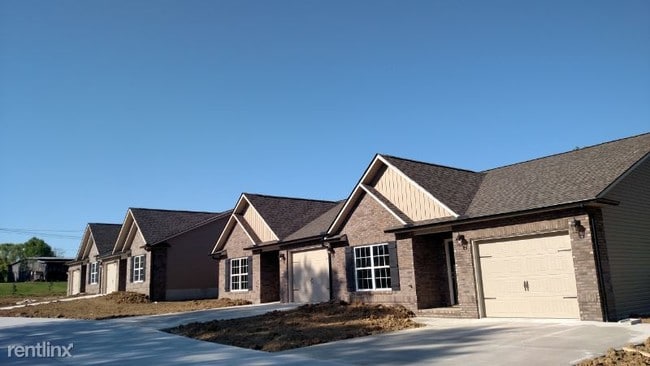 Building Photo - 2 br, 2 bath Condo - 3330 E Emory Rd
