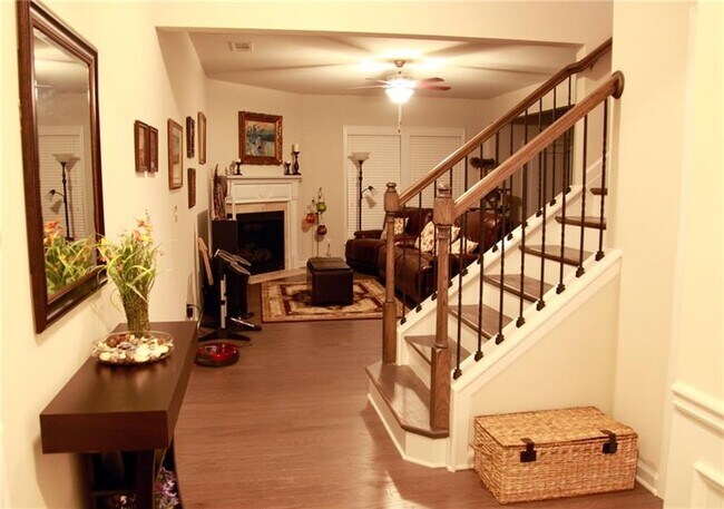 Foto del edificio - 13373 Canary Ln