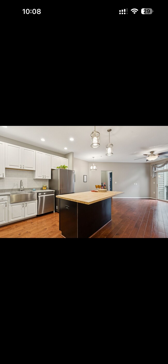 Foto del edificio - 2665 Prosperity Ave