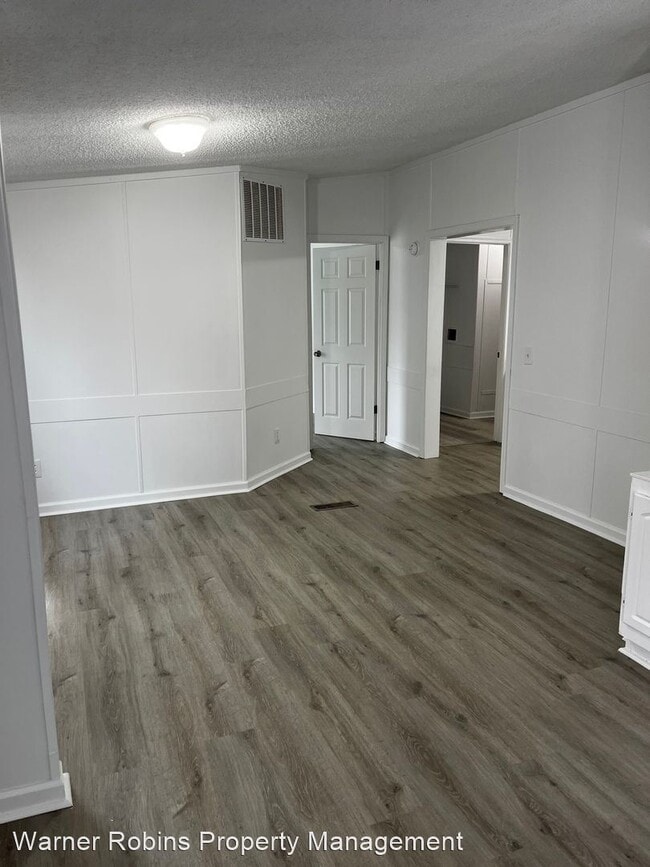 Building Photo - 4 br, 2 bath House - Richmond Hill Pkwy 600