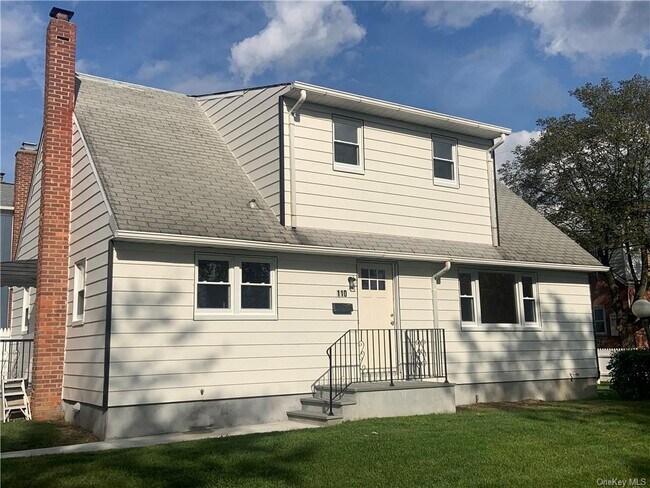Building Photo - 110 McLean Ave
