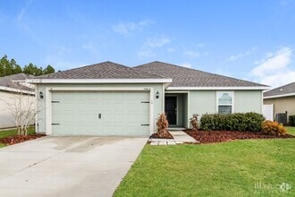 Building Photo - 77013 Birdseye Ct