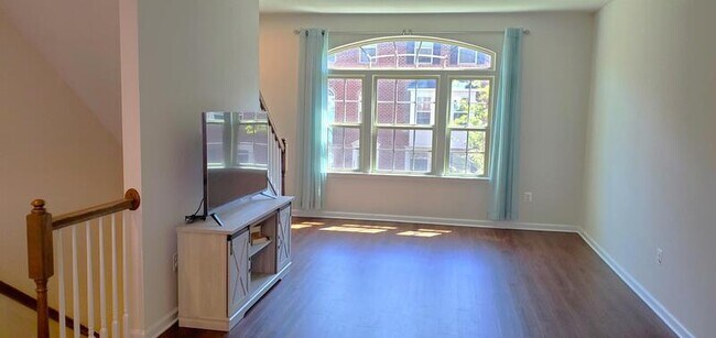 Foto del edificio - 4606 Marlene Mews - 1