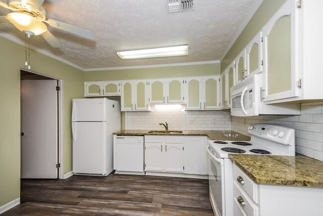 Foto del edificio - 623 Marlyn Dr