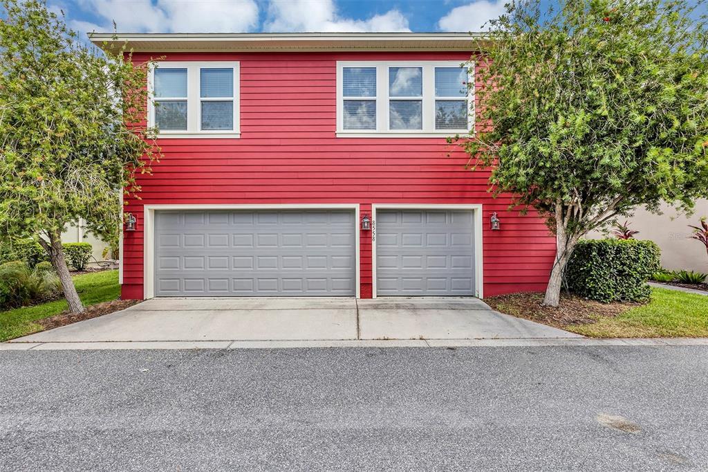 Foto principal - 8558 Tavistock Lakes Blvd