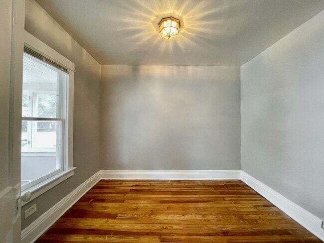 Building Photo - Two Bedroom Home in Muskegon