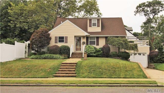 Primary Photo - 1766 Interlake Dr