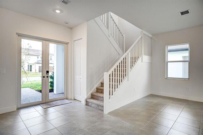 Foto del edificio - 12328 SW 43rd St