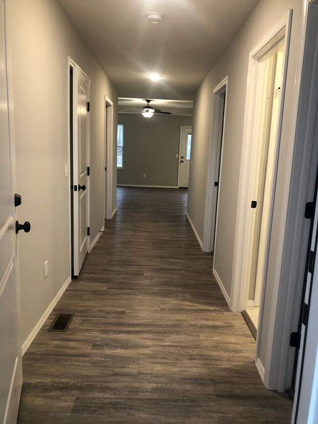 Building Photo - Make this  beautiful modern home yours!! HOA paid!