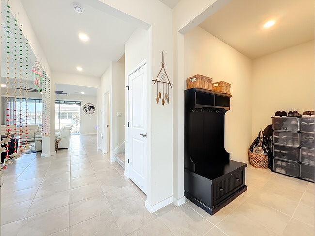 Foto del edificio - 1021 Savannah Palms Blvd