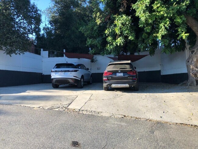 Foto del edificio - 9629 Alene Dr