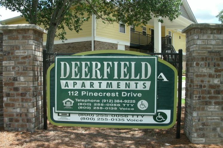 Foto principal - Deerfield Apartments