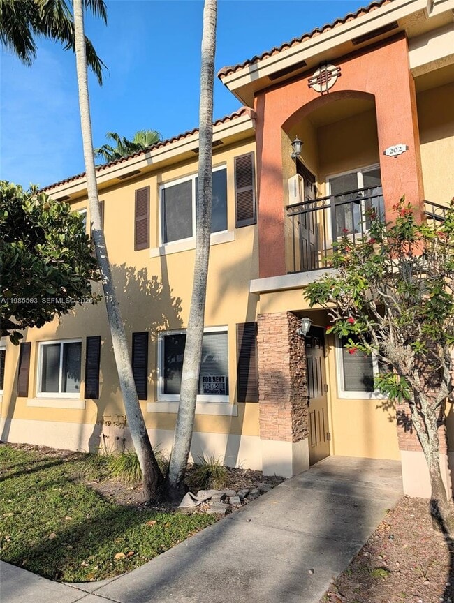 Building Photo - 945 NE 33rd Terrace