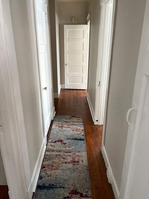 Foto del edificio - 821 Blair Ave