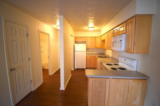 Building Photo - 337 Linden Walk