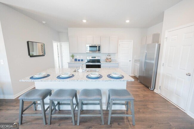 Foto del edificio - 4901 Stonebrooke Dr