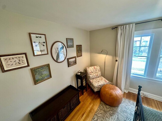 Foto del edificio - 3062 E Derbyshire Rd