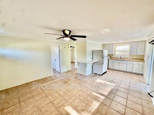Foto del edificio - 832 Pine St