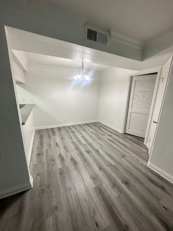 Foto del edificio - 15009 Moorpark St