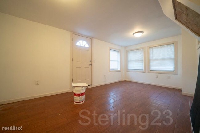 Foto del edificio - 23-02 33rd Ave