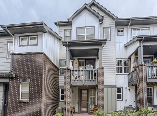 Photo - 1320 Hoyt St Townhome