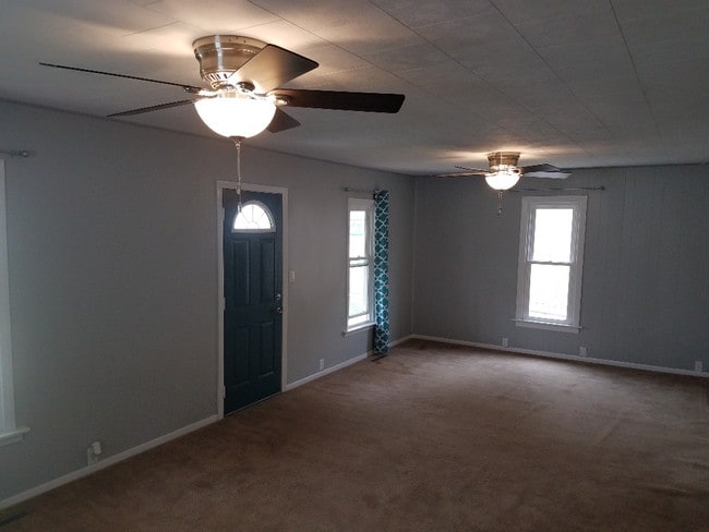 Building Photo - 316 Emerson Ave