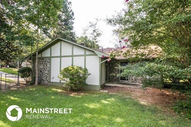 Foto del edificio - 8495 N Pond Dr