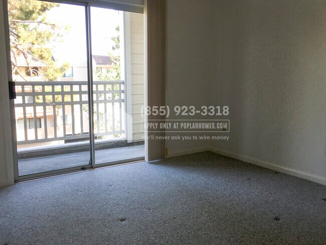 Building Photo - 550 Ortega Ave