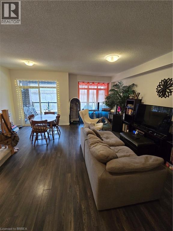 Photo du bâtiment - 585 Colborne St