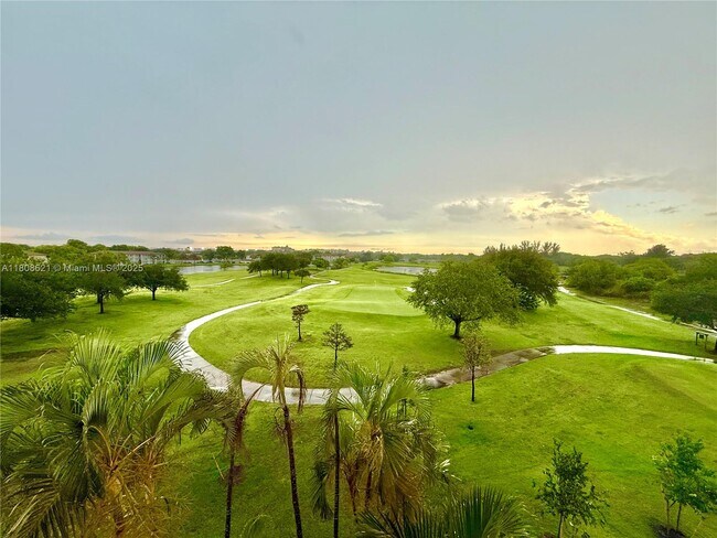 Foto del edificio - 2500 SW 81st Ave