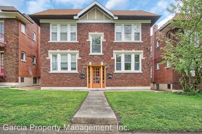 Building Photo - 4967 Lindenwood Ave