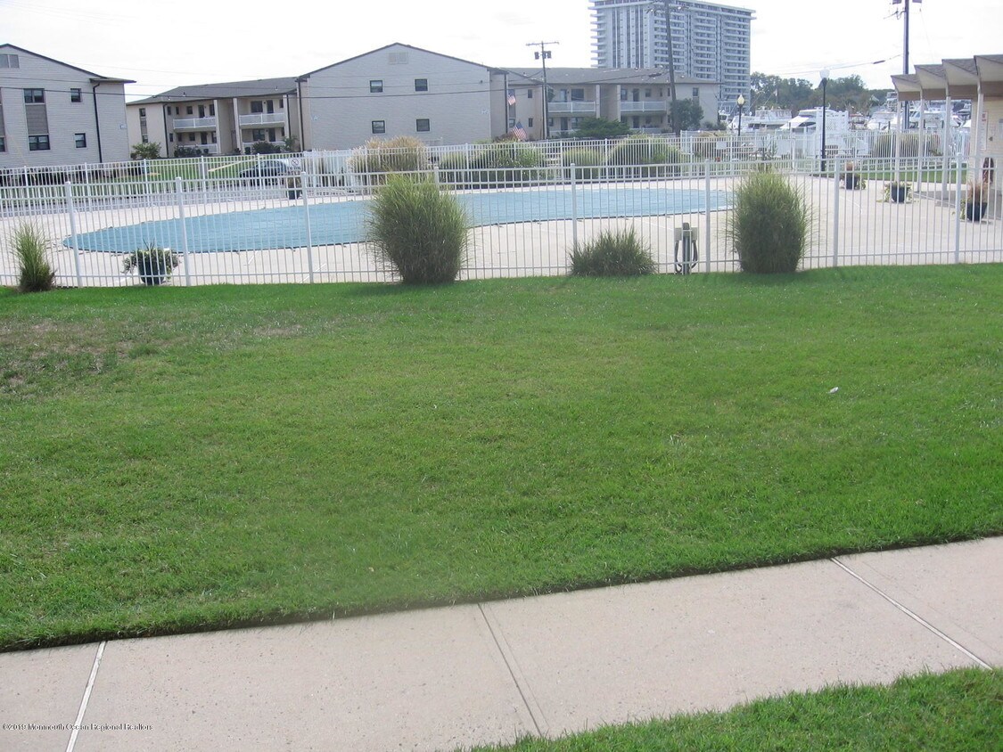 109 Wharfside Dr, Monmouth Beach, NJ 07750 Condo for Rent in Monmouth