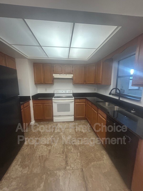 Foto del edificio - 13135 Washington Ave