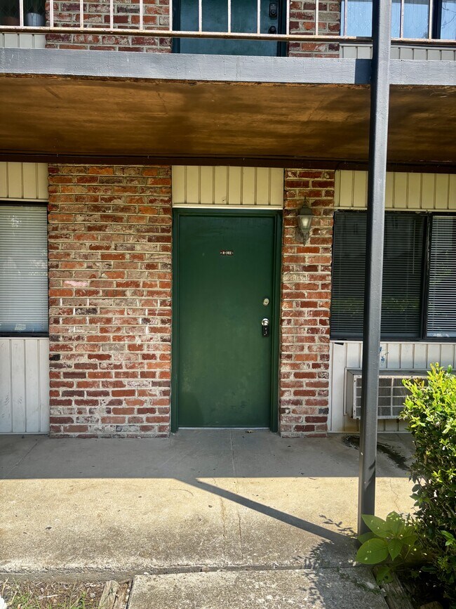 Foto del edificio - 2733 Jersey Ave