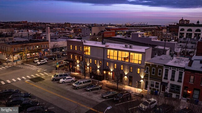 Foto del edificio - 400 S Conkling St