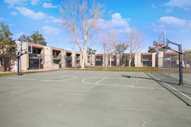 Foto del edificio - The Fountains at Palmdale