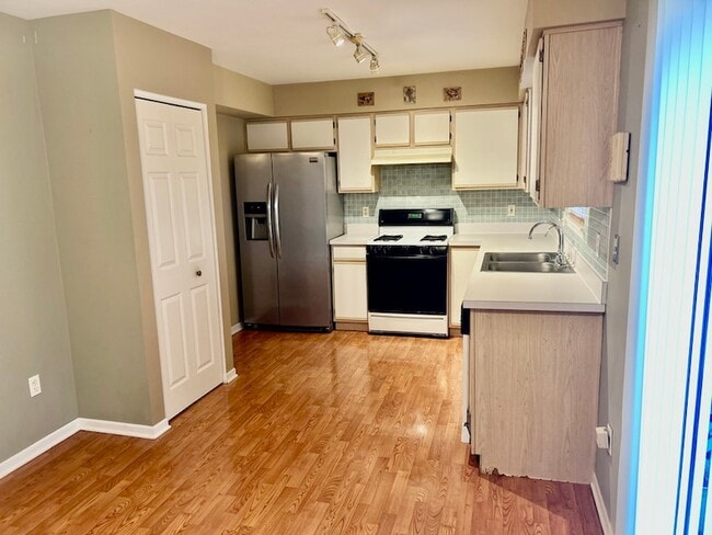 Foto del edificio - 21509 Georgetown Dr