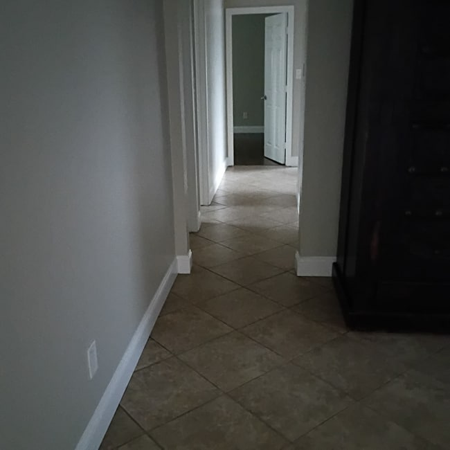 Foto del edificio - 1103 Myra Ave