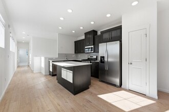 Building Photo - 3643 SW 209th Ave