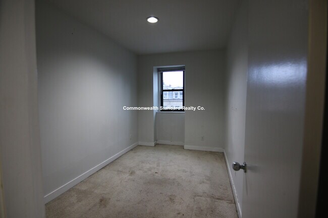 Building Photo - 548 Columbus Ave