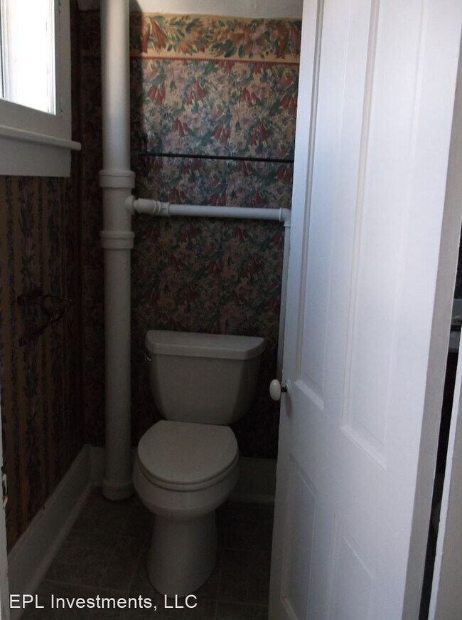 Foto del edificio - 5 br, 1.5 bath House - 702 N Oneida Street