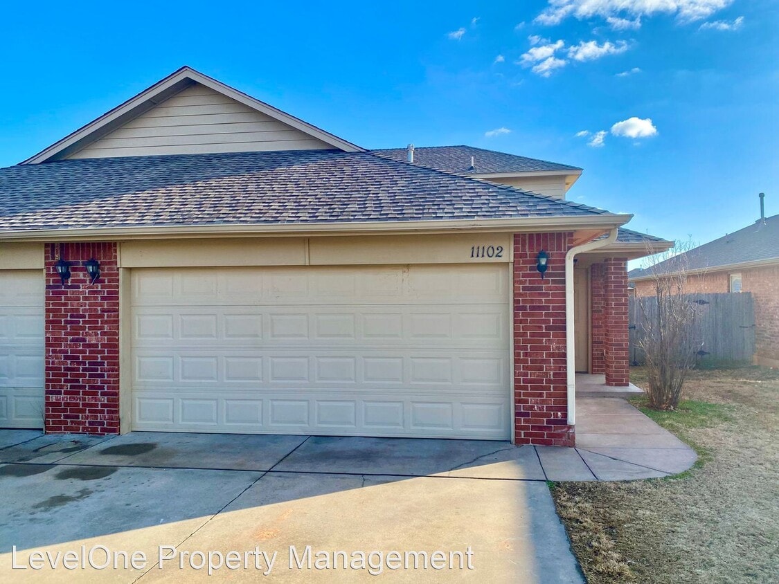 Primary Photo - 3 br, 2 bath House - 11102 SW 5th Street