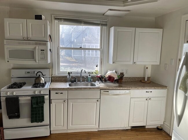 Photo - 1008 W Huron St House