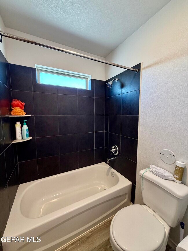 Foto del edificio - 14608 Adonis Blue Ct