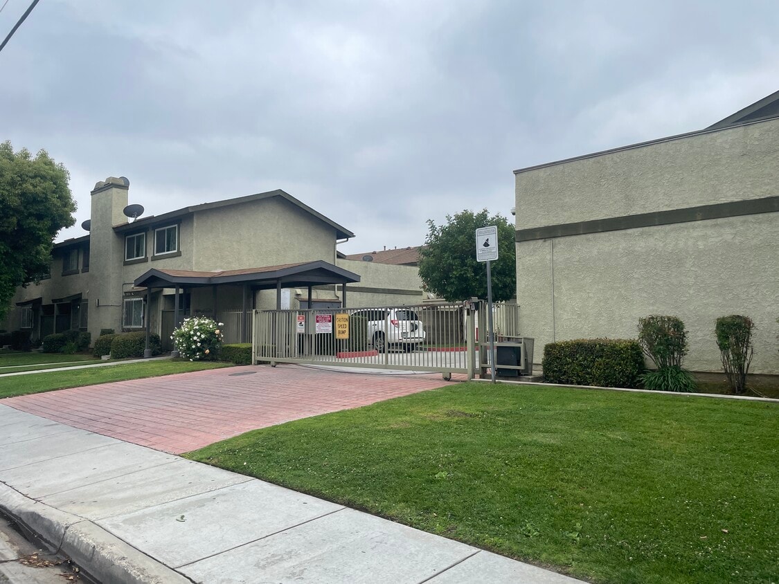 13434 Francisquito Ave, Baldwin Park, CA 91706 Townhome Rentals in