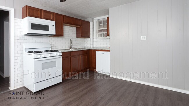 Foto del edificio - 226 S Millwood Ave