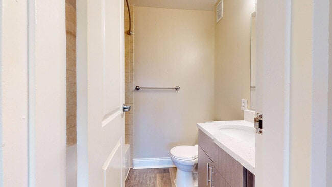 Interior Photo - The Whitmore