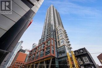 Building Photo - 108 Peter St