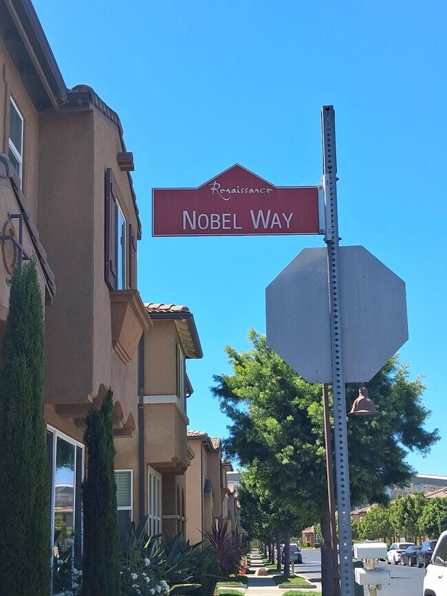 Foto del edificio - 9204 S Nobel Way